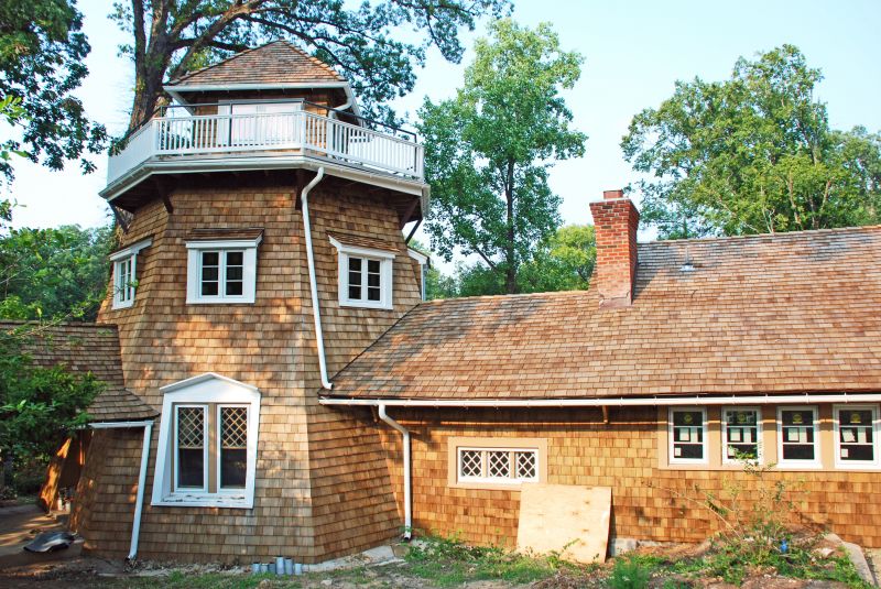 Shake Roof Replacement in Cuyahoga County, OH