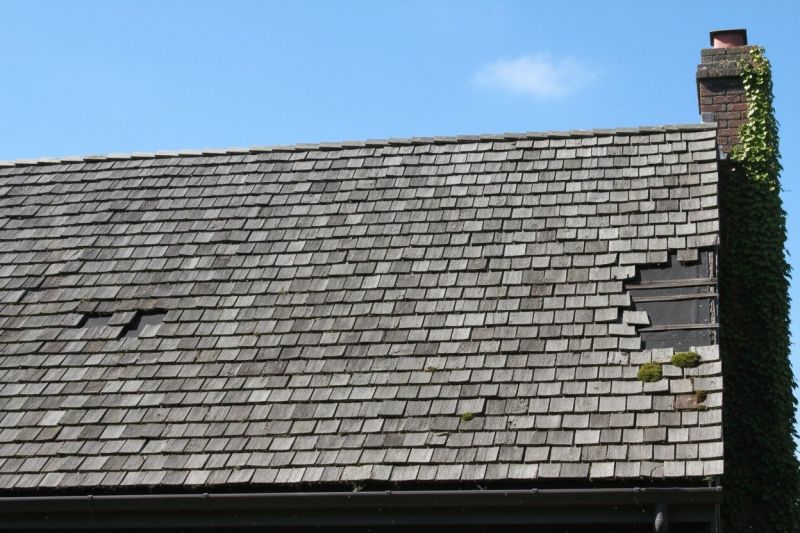 Wood Shake Roof Replacement in Olmsted Falls, OH